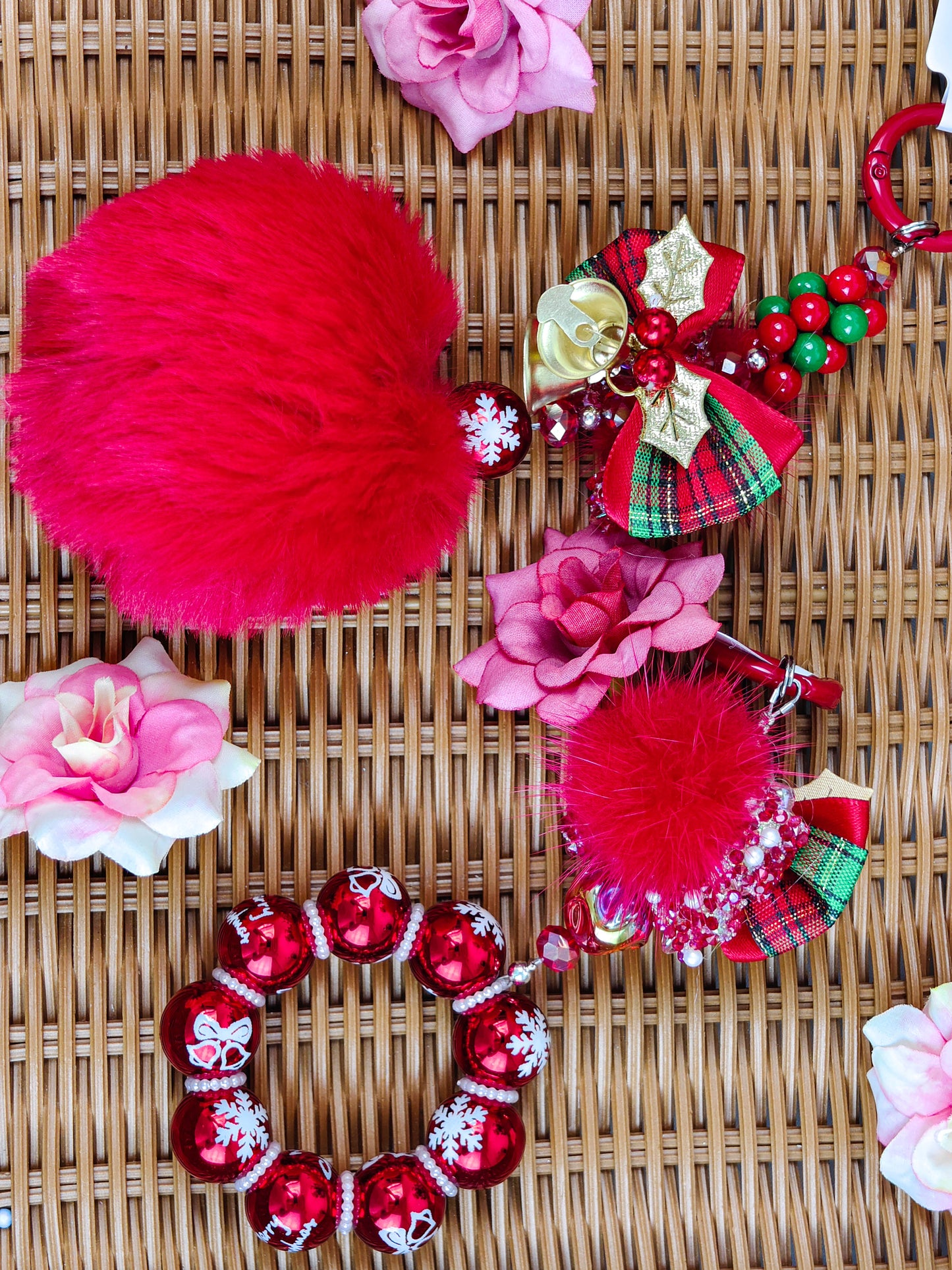 Christmas design phone chain hairball keychain   handmade products